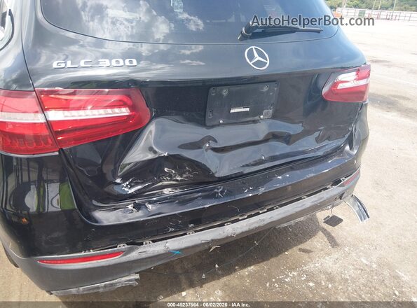 WDC0G4JB8HF257798 2017 MERCEDES-BENZ GLC 300 Black 