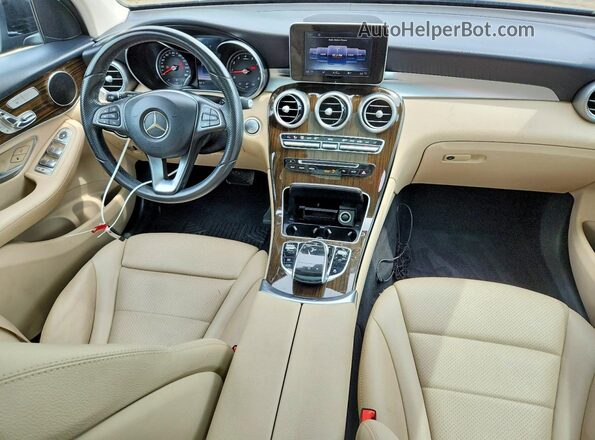 WDC0G4JB9GF091127 2016 MERCEDES-BENZ GLC-CLASS Черный Вид панели приборов