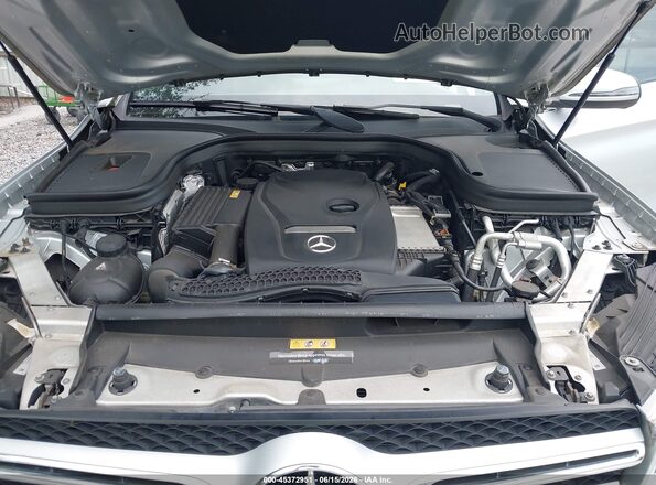 WDC0G4JB9HF116884 2017 MERCEDES-BENZ GLC 300 Silver Вид ззаду