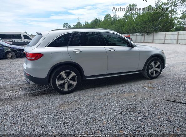 WDC0G4JB9HF116884 2017 MERCEDES-BENZ GLC 300 Silver Вид задньої частини салону