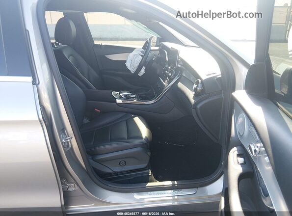 WDC0G4JB9KV128773 2019 MERCEDES-BENZ GLC 300 Silver Widok wnętrza z przodu