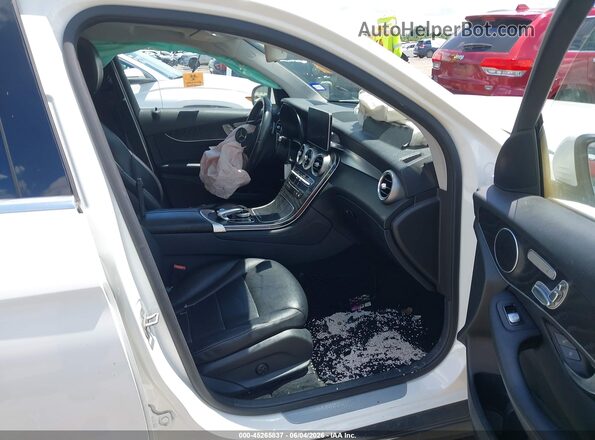 WDC0G4JBXGF030434 2016 MERCEDES-BENZ GLC 300 White Вид салону спереду