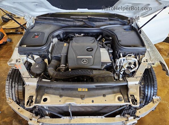 WDC0G4JBXJV022766 2018 MERCEDES-BENZ GLC-CLASS White Вид підкапотного простору