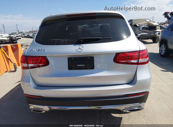 WDC0G4JBXJV093806 2018 MERCEDES-BENZ GLC 300 Silver 