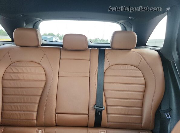 WDC0G4JBXKV131097 2019 MERCEDES-BENZ GLC-CLASS Серебряный Вид задних сидений