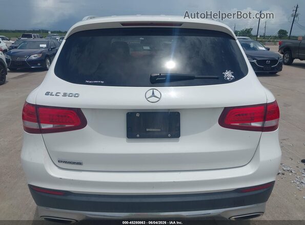 WDC0G4JBXKV141967 2019 MERCEDES-BENZ GLC 300 White 