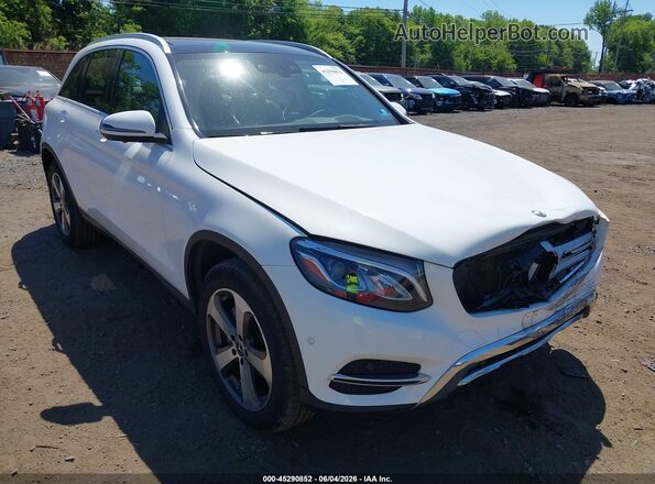 WDC0G4KB1JV077282 2018 MERCEDES-BENZ GLC 300 White 