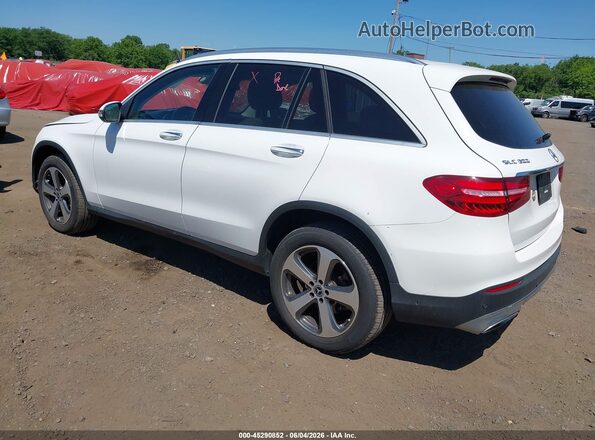 WDC0G4KB1JV077282 2018 MERCEDES-BENZ GLC 300 White 