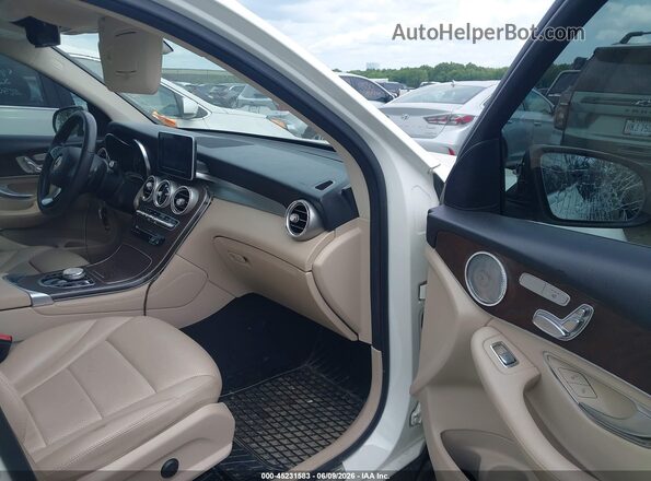 WDC0G4KB1KV167663 2019 MERCEDES-BENZ GLC 300 Белый Вид салона спереди