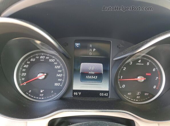 WDC0G4KB2HF198911 2017 MERCEDES-BENZ GLC-CLASS Red Widok zestawu wskaźników