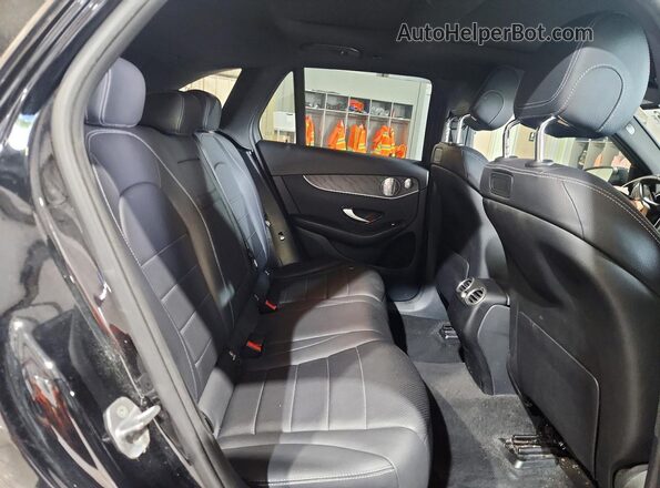 WDC0G4KB2JV022954 2018 MERCEDES-BENZ GLC-CLASS Black Rear interior view