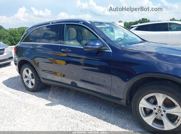 WDC0G4KB2JV053900 2018 MERCEDES-BENZ GLC 300 Dark Blue Vista interior trasera