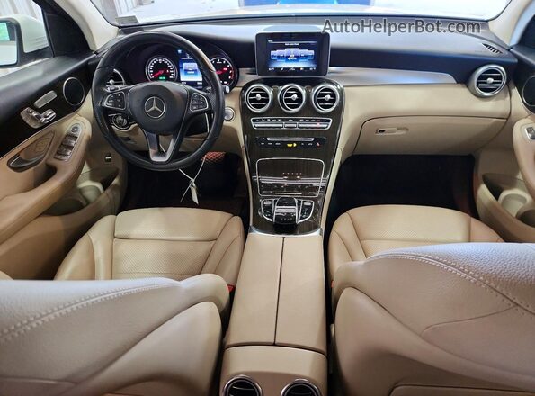 WDC0G4KB3GF076900 2016 MERCEDES-BENZ GLC-CLASS White Widok deski rozdzielczej