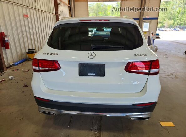 WDC0G4KB3GF076900 2016 MERCEDES-BENZ GLC-CLASS White Widok z tyłu