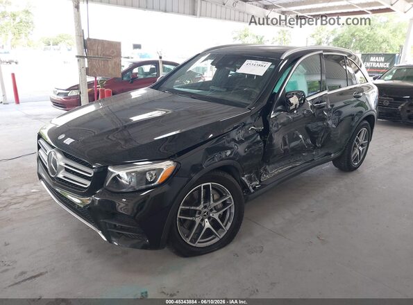 WDC0G4KB3HF241426 2017 MERCEDES-BENZ GLC 300 Black Առջևի ձախ երեք քառորդ տեսարան