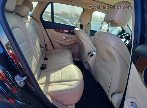 WDC0G4KB3JV089949 2018 MERCEDES-BENZ GLC-CLASS Black Widok wnętrza z tyłu