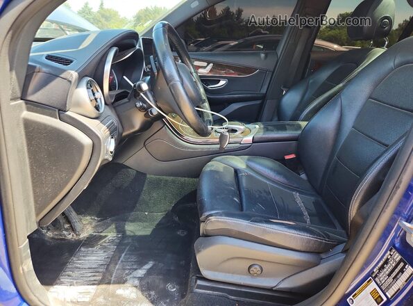 WDC0G4KB4HF118489 2017 MERCEDES-BENZ GLC-CLASS Blue Front interior view