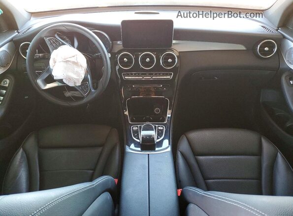 WDC0G4KB4HF168325 2017 MERCEDES-BENZ GLC-CLASS Silver წინა პანელის ხედი