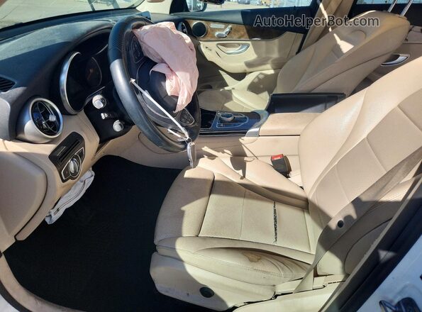 WDC0G4KB4JV067362 2018 MERCEDES-BENZ GLC-CLASS White Widok wnętrza z przodu