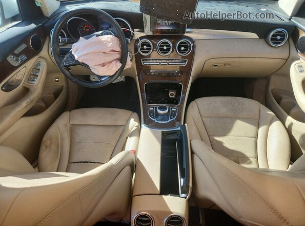 WDC0G4KB4JV067362 2018 MERCEDES-BENZ GLC-CLASS White Widok deski rozdzielczej