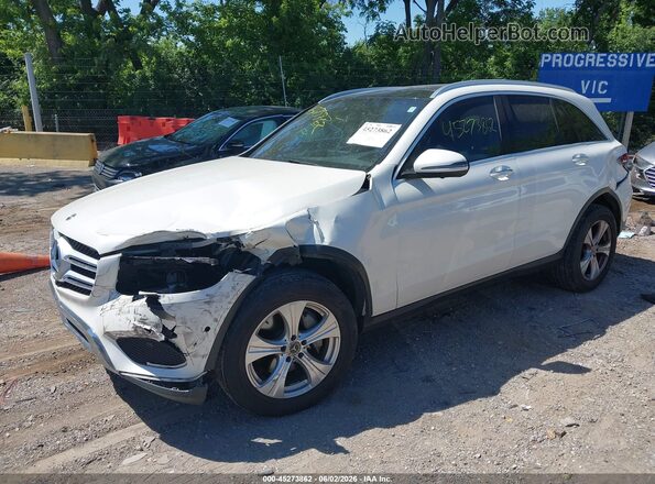 WDC0G4KB4JV069998 2018 MERCEDES-BENZ GLC 300 Белый Передняя левая четверть