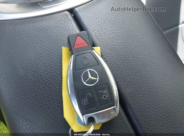 WDC0G4KB4JV069998 2018 MERCEDES-BENZ GLC 300 Белый Вид панели приборов