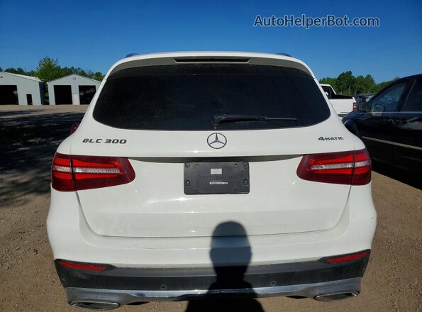 WDC0G4KB4JV093220 2018 MERCEDES-BENZ GLC-CLASS White Widok z tyłu