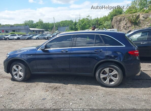 WDC0G4KB4JV113059 2018 MERCEDES-BENZ GLC 300 Blue სალონის 360-გრადუსიანი ხედი