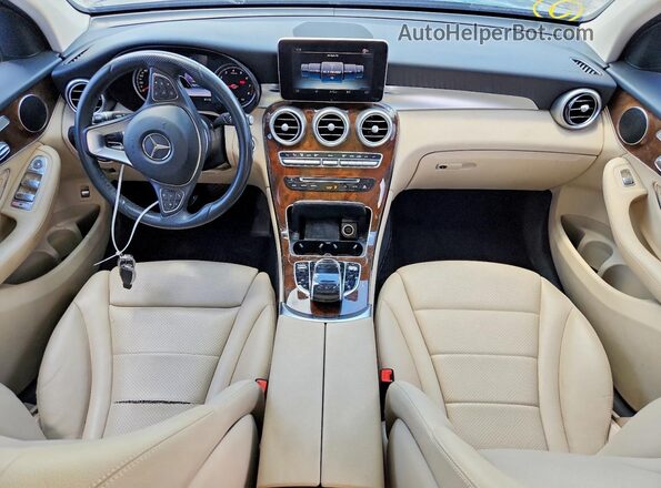 WDC0G4KB5GF054199 2016 MERCEDES-BENZ GLC-CLASS Black Dashboard view