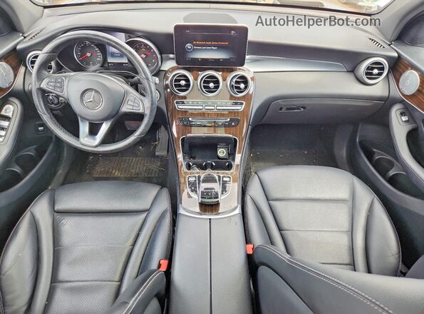 WDC0G4KB6HF162008 2017 MERCEDES-BENZ GLC-CLASS Silver Widok deski rozdzielczej