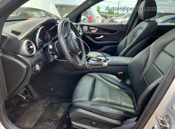 WDC0G4KB6HF162008 2017 MERCEDES-BENZ GLC-CLASS Silver Widok wnętrza z przodu