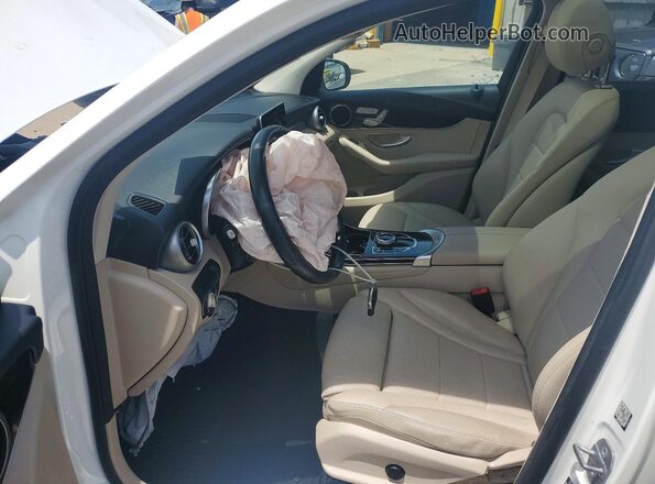 WDC0G4KB8HF258576 2017 MERCEDES-BENZ GLC-CLASS White Սալոնի դիմացի տեսք