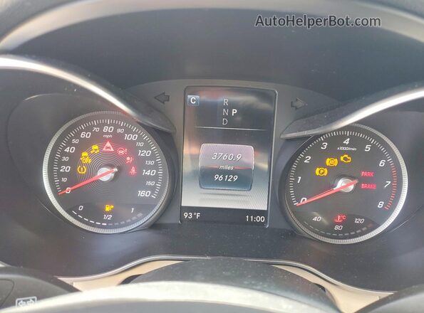 WDC0G4KB8HF258576 2017 MERCEDES-BENZ GLC-CLASS White Սարքավորումների վահանակի տեսք