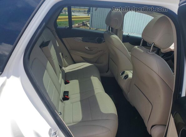 WDC0G4KB8HF258576 2017 MERCEDES-BENZ GLC-CLASS White Հետևի նստատեղերի տեսք