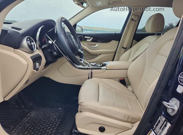 WDC0G4KB8JV026328 2018 MERCEDES-BENZ GLC-CLASS Синий Вид салона спереди