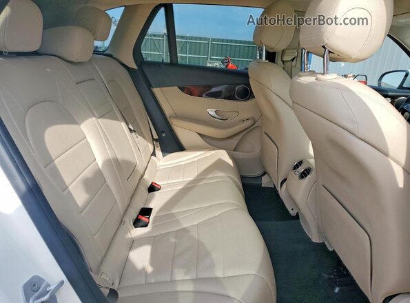 WDC0G4KB9GF056246 2016 MERCEDES-BENZ GLC-CLASS White უკანა სალონის ხედი