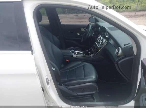 WDC0G4KB9GF062998 2016 MERCEDES-BENZ GLC 300 Белый Вид салона спереди