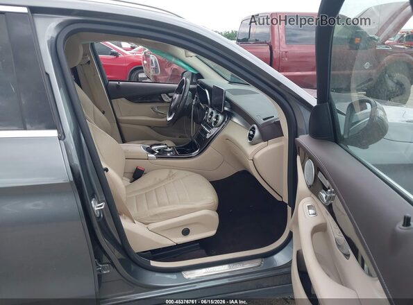 WDC0G4KB9GF068770 2016 MERCEDES-BENZ GLC 300 Gray Սալոնի դիմացի տեսք