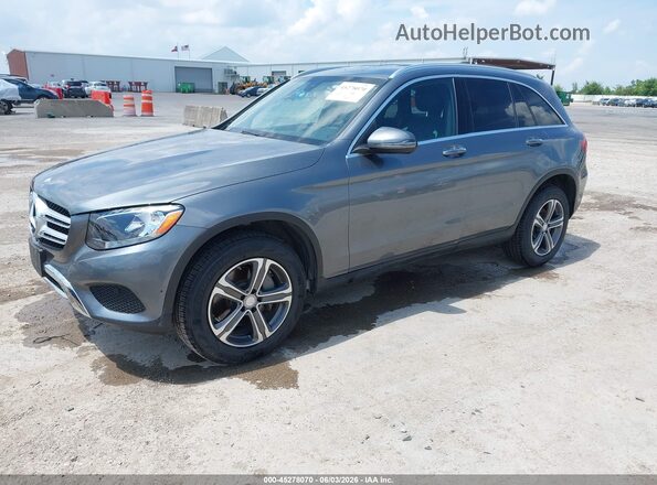 WDC0G4KB9HF142545 2017 MERCEDES-BENZ GLC 300 Silver Передня ліва чверть