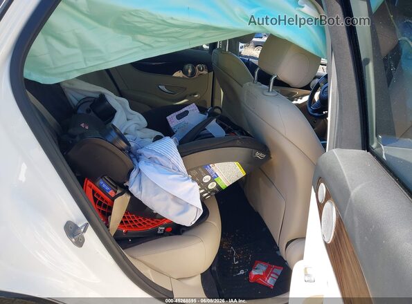 WDC0G4KB9JF402156 2018 MERCEDES-BENZ GLC 300 White Вид наклейки з VIN-кодом