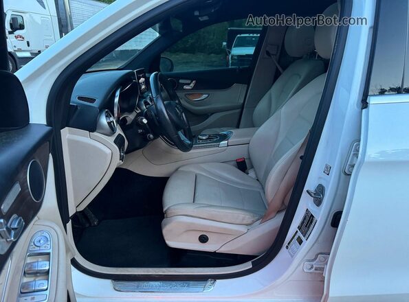 WDC0G4KB9JF438882 2018 MERCEDES-BENZ GLC-CLASS Белый 
