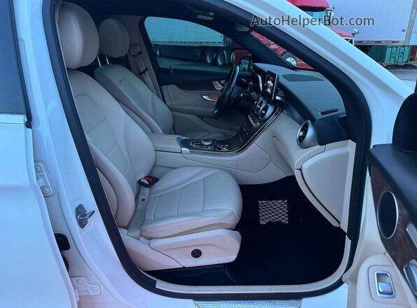 WDC0G4KB9JF438882 2018 MERCEDES-BENZ GLC-CLASS Белый 