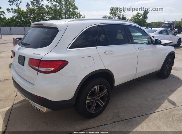 WDC0G4KB9JV079670 2018 MERCEDES-BENZ GLC 300 White Trasero derecho