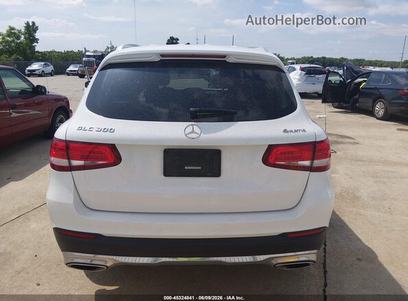 WDC0G4KB9JV079670 2018 MERCEDES-BENZ GLC 300 White 