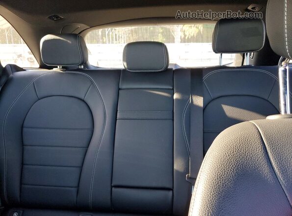 WDC0G4KB9JV090717 2018 MERCEDES-BENZ GLC-CLASS Серый Вид задних сидений