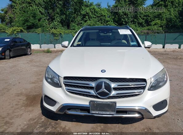 WDC0G4KBXGF075694 2016 MERCEDES-BENZ GLC 300 White Instrument cluster view