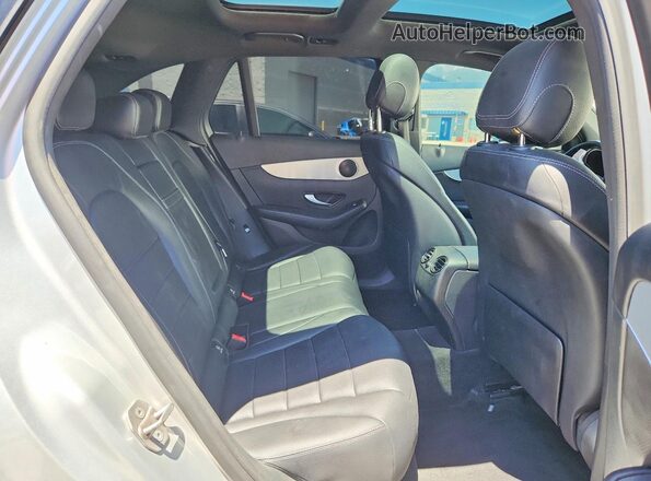 WDC0G4KBXHF133420 2017 MERCEDES-BENZ GLC-CLASS Серебряный Вид задних сидений