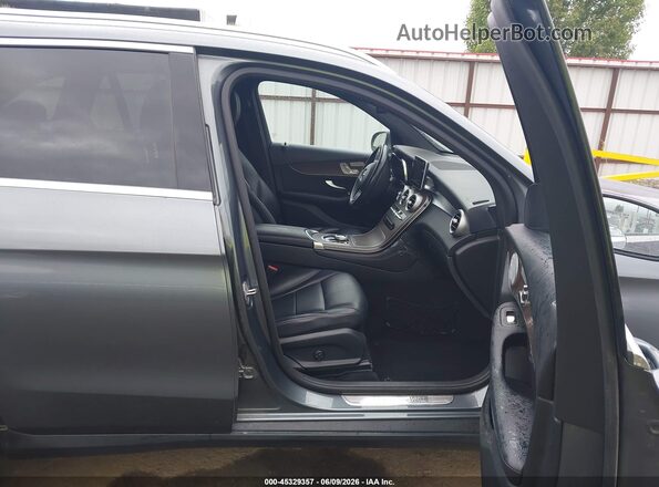 WDC0G4KBXJV063252 2018 MERCEDES-BENZ GLC 300 Серый Вид салона спереди