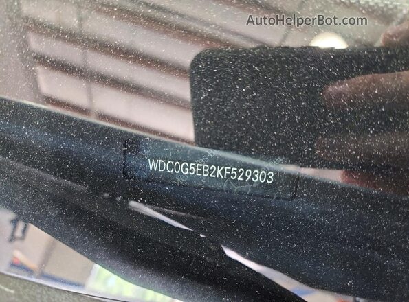 WDC0G5EB2KF529303 2019 MERCEDES-BENZ GLC-CLASS White Widok naklejki z numerem VIN