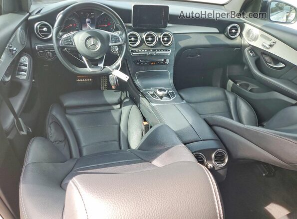 WDC0G5EB4KF581466 2019 MERCEDES-BENZ GLC-CLASS White Vista del salpicadero